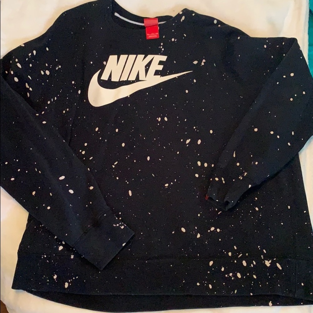 Nike paint splattered long sleeve sweatshirt L